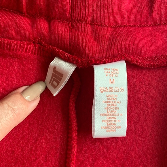 JLO by Jennifer Lopez red satin striped pjs bottom lounge pants capri Size M - Picture 3 of 12